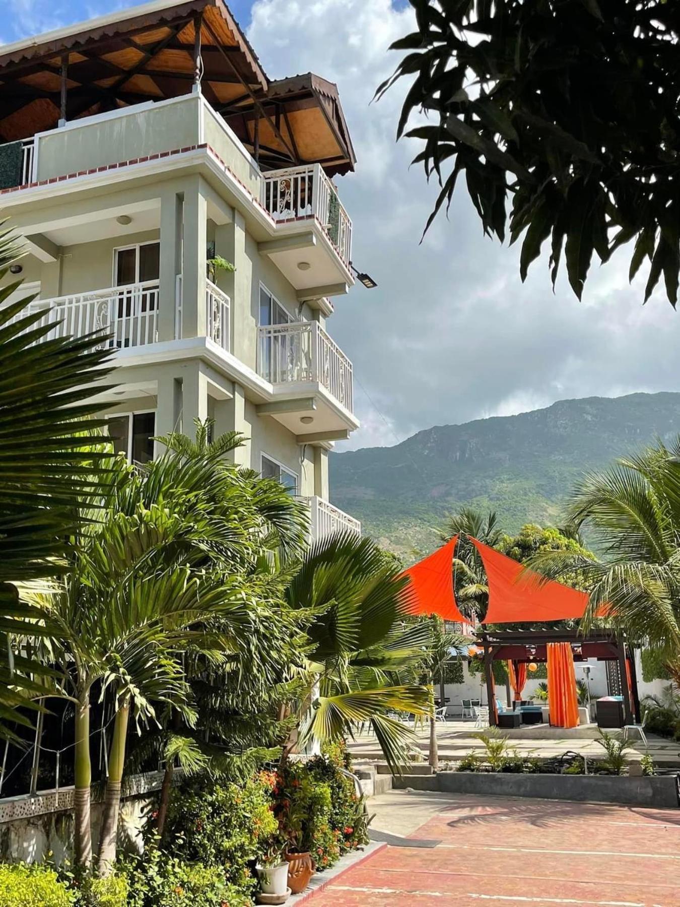 Three Kings Hotel Vertieres Εξωτερικό φωτογραφία
